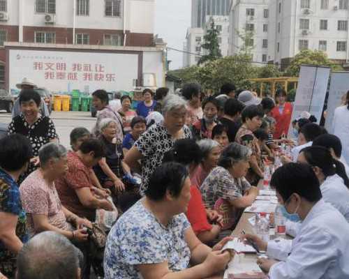 51岁人工试孕成功案例&我的供卵试管,女性月经推迟10天正常吗？除了怀孕外还有