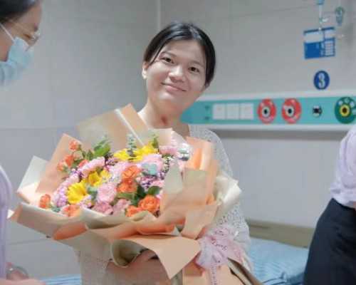 怀孕的症状前兆一周_备孕注意事项,警惕!怀孕期间跷二郎腿影响顺产